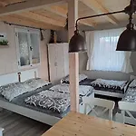 Daire Nad Starym Sklepem *