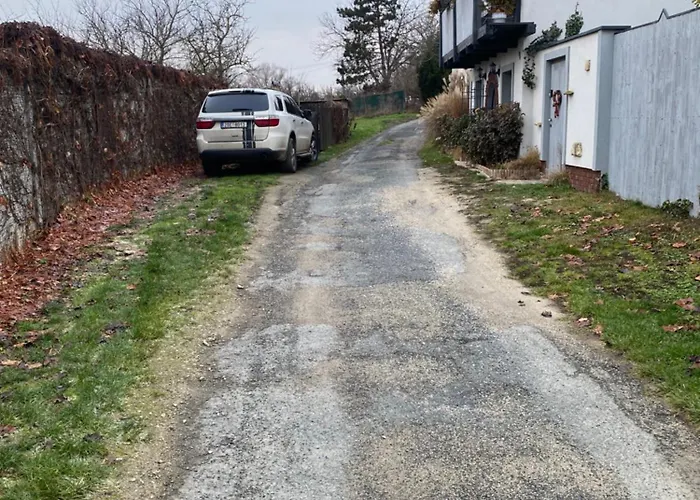 Nad Starym Sklepem *